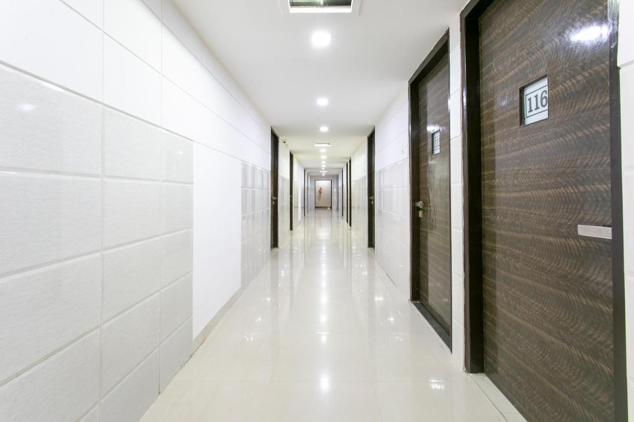 Oyo 62220 Hotel Stay Inn Kalyan Ngoại thất bức ảnh